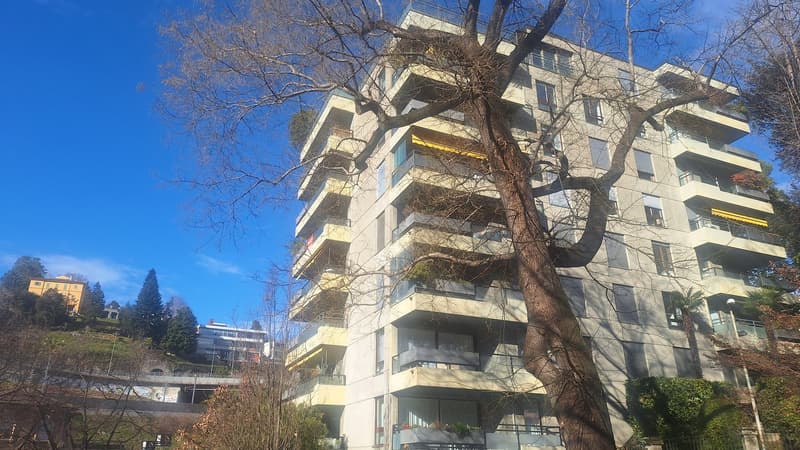 Lugano Centre, Appartement lumineux avec grande Terrasse, cave, place de parking (16)