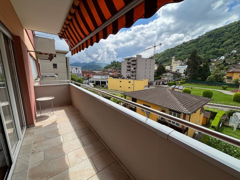 Möbliertes Studio-Apartment mit Aussicht im Herzen von Agno/ Monolocale ammobiliato con vista aperta (1)