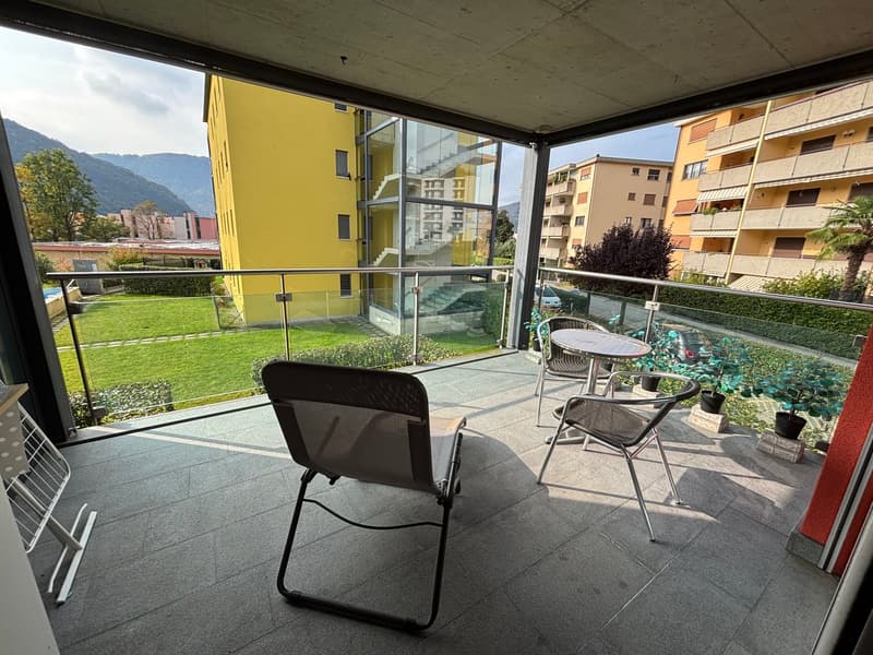 Moderno 1,5/2 locali ammobiliato con terrazzo e piscina (8)
