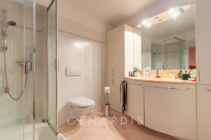 Splendida casa di 8 locali a Pura con ampio terrazzo soleggiato (9)