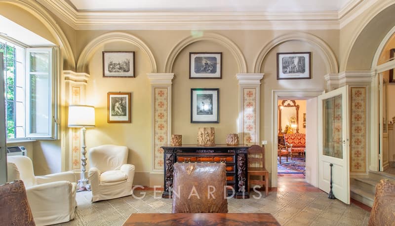 Affascinante villa storica del 1850 a breve distanza dalla Svizzera (7)