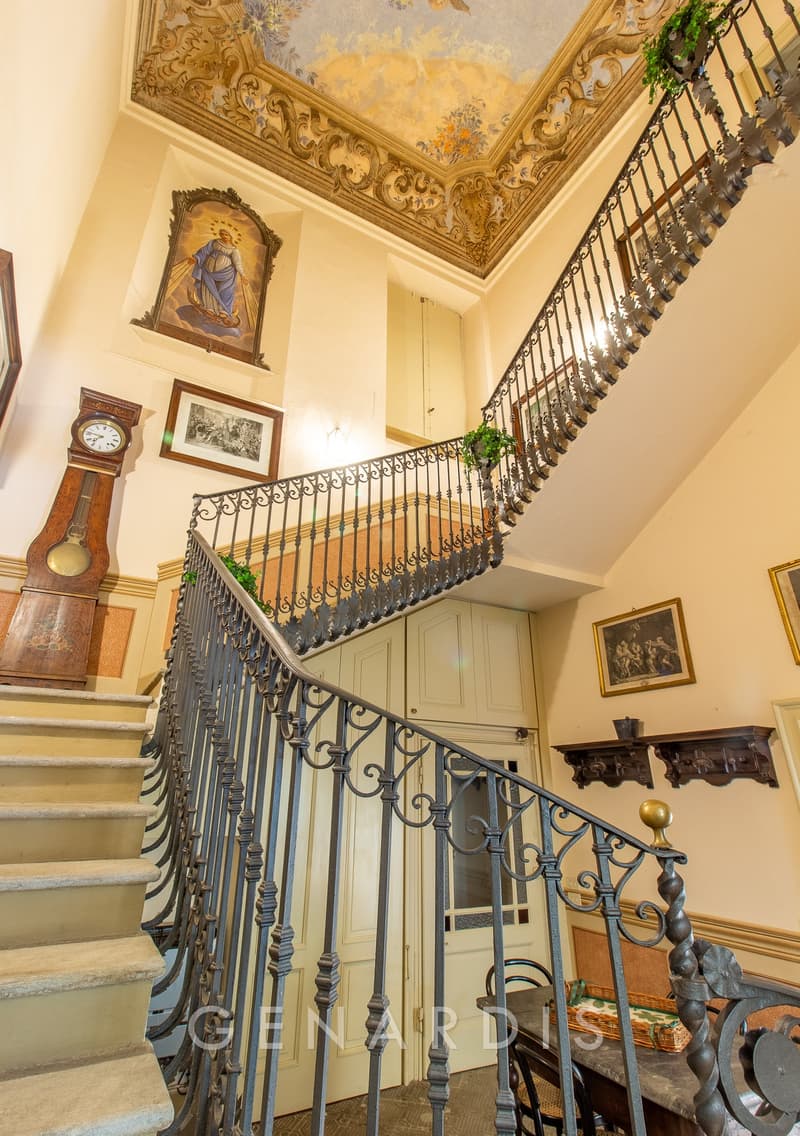 Affascinante villa storica del 1850 a breve distanza dalla Svizzera (9)