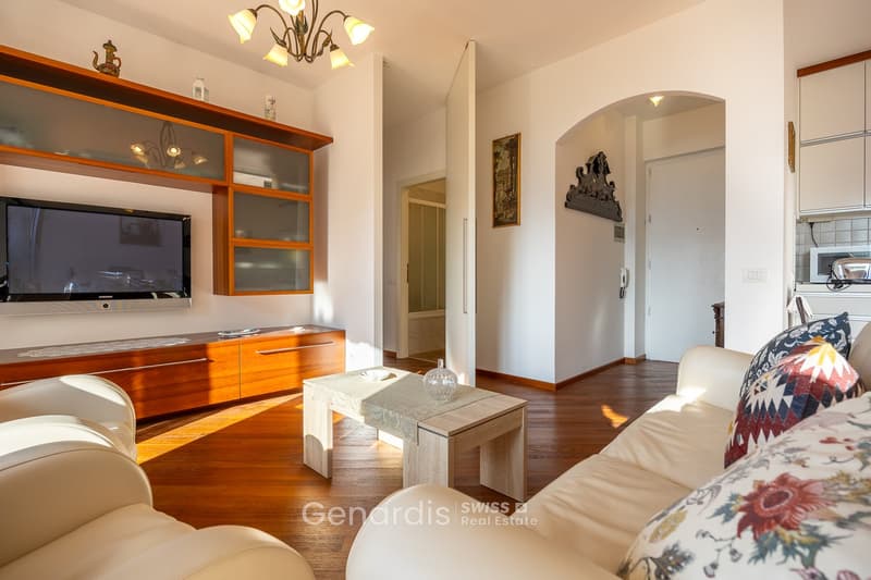 Elegante appartamento di 3 Locali con Vista Lago a Campione d'Italia (12)