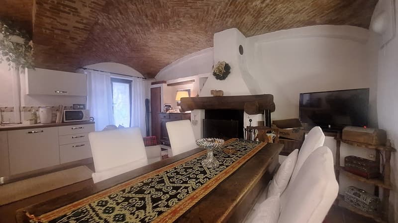 Accogliente  Casa con terrazza, giardino,  posto auto  privato,  Piscina (5)