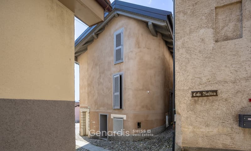 Incantevole appartamento in vendita a Lema, Ticino (2)