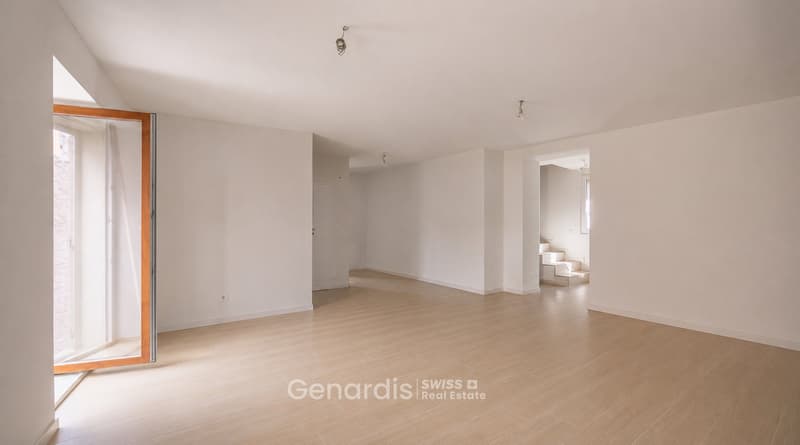 Incantevole Attico di 6.5 Locali a Lema, Ticino (2)