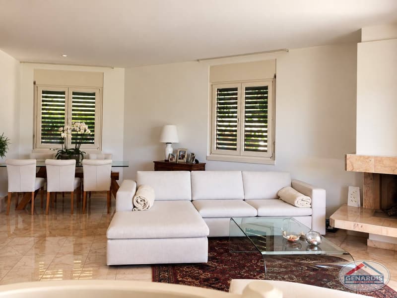 Confortevole Appartamento- Duplex di 3.5 locali a Lugano – Luminoso e Tranquillo (7)