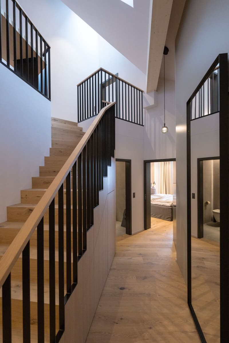 Contemporary Alpine living in the heart of Andermatt (4)