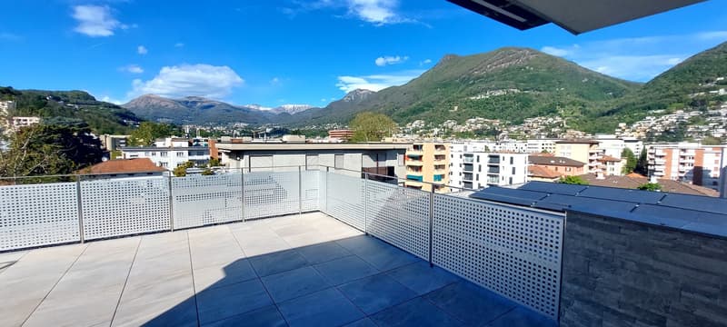 Lussuoso Attico con Piscina Privata e Vista Panoramica a Lugano (1)