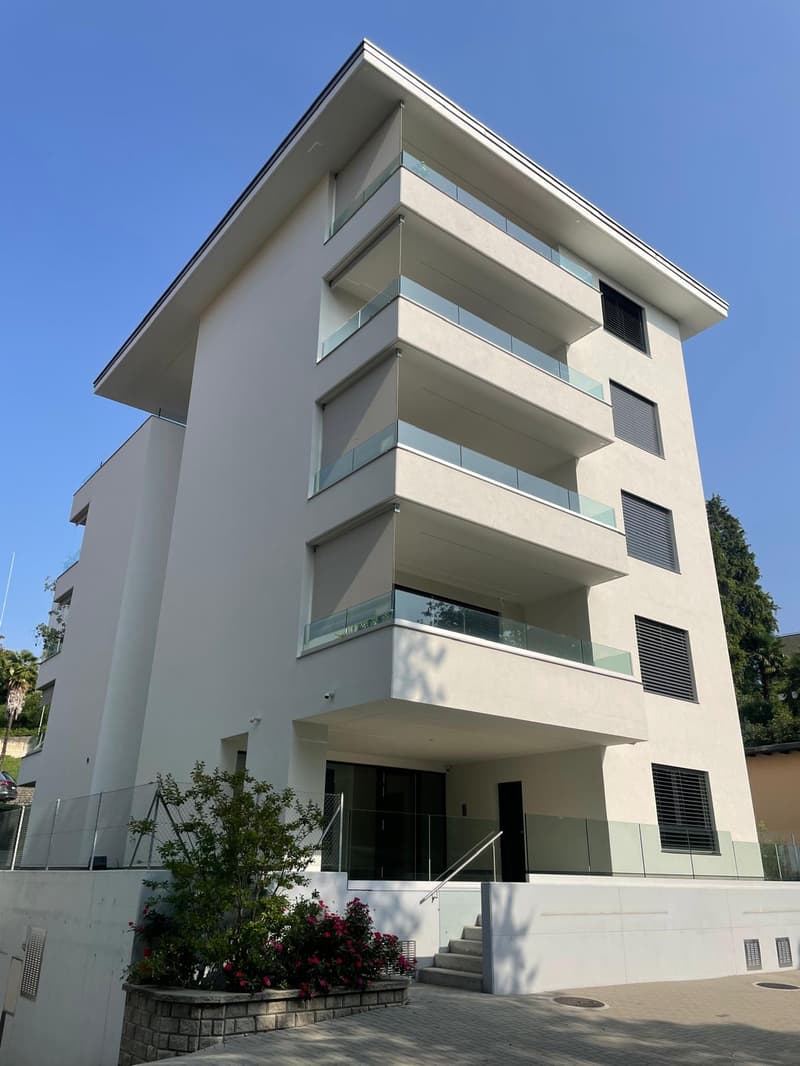 Rent of covered parking spaces – Via Cortivallo (Moncucco) (1)
