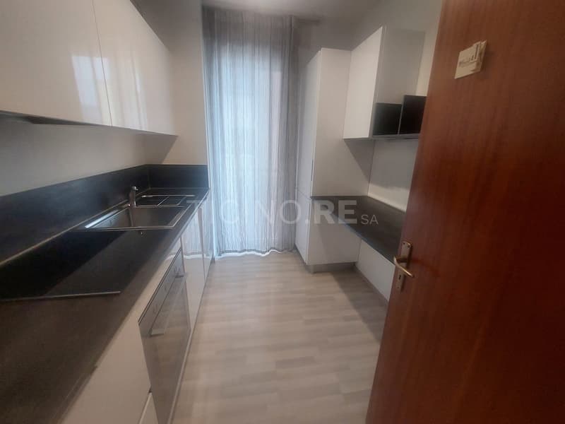 Lugano: Luminoso Appartamento 3.5 Locali con vista lago e città (8)
