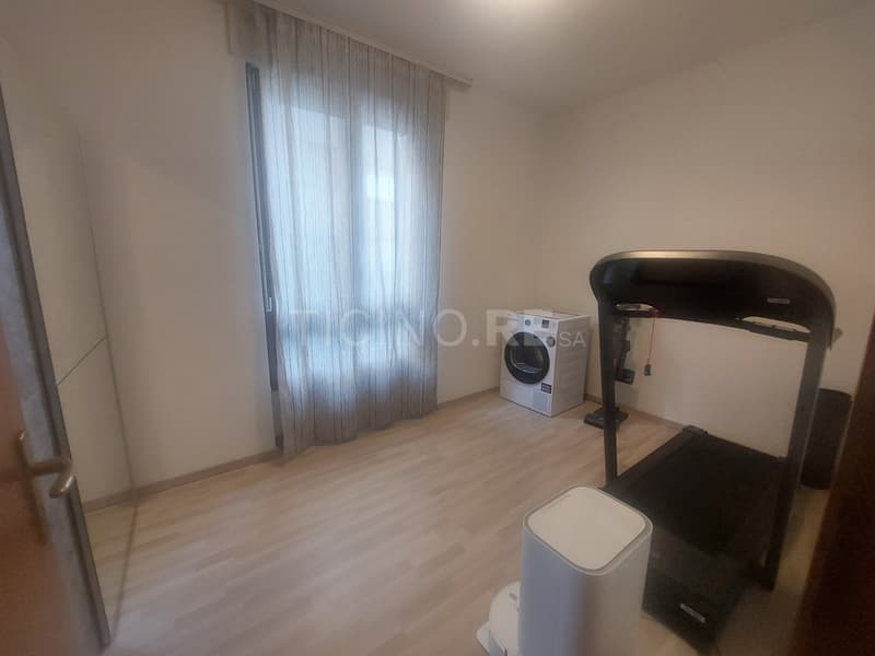 Lugano: Luminoso Appartamento 3.5 Locali con vista lago e città (10)