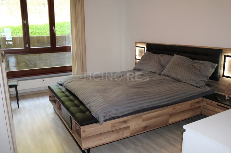Lugano: Luminoso Appartamento 3.5 Locali con vista lago e città (12)