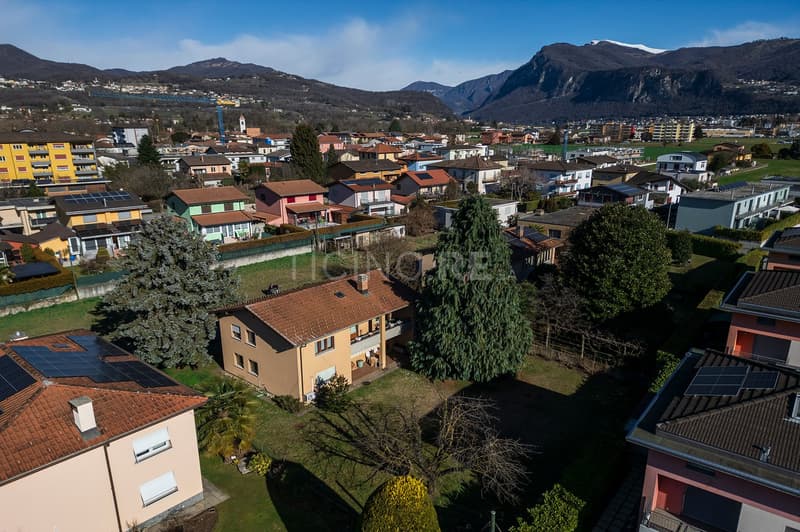 Casa unifamiliare di 5,5 locali con ampio giardino – Genestrerio (Mendrisiotto) (15)