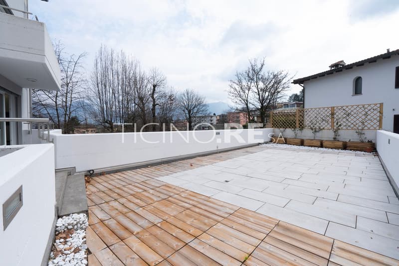 Neue 4.5-Zimmer-Wohnung mit großzügiger 70 m² Terrasse in Breganzona (15)