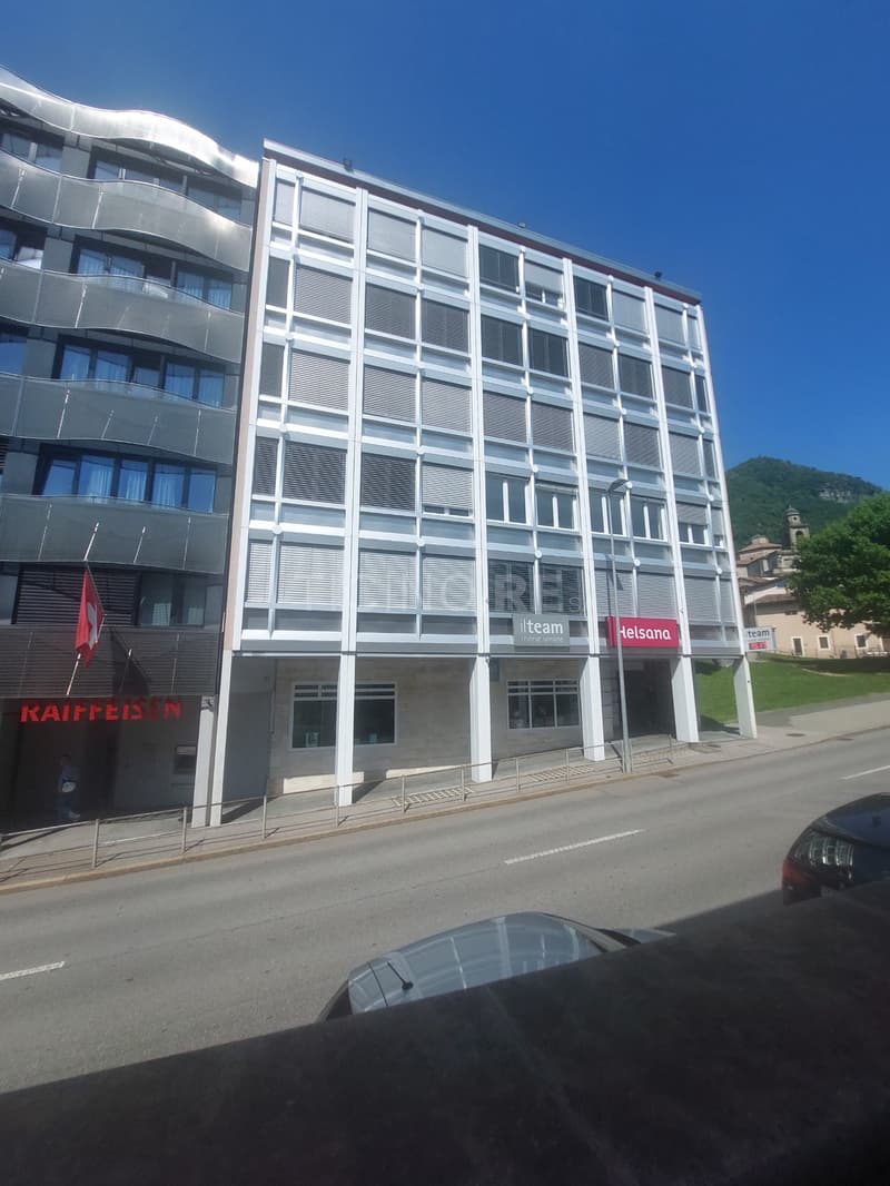 Edificio Commerciale in vendita a Mendrisio (4)