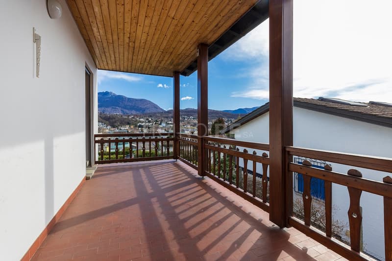 Ampia casa unifamiliare con giardino – Manno (14)