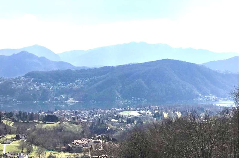 Bellissima villa 7.5 locali vista lago nel verde (3)