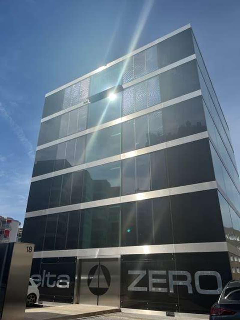 Modern office in the heart of Paradiso (7)