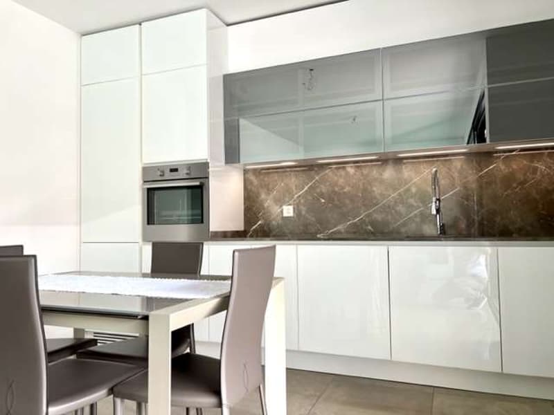 Appartement mit hohem Standard und Terrasse (3)
