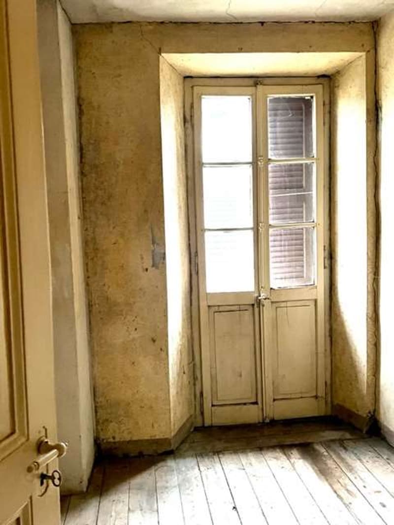 Geräumiges Tessiner Haus mit 6,5 Zimmern und Garten (7)