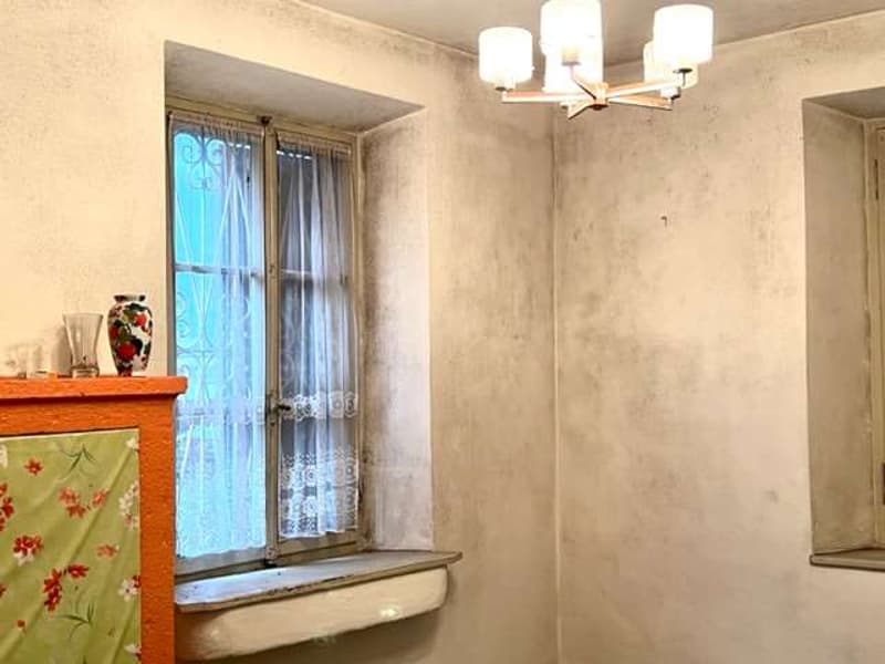 Geräumiges Tessiner Haus mit 6,5 Zimmern und Garten (5)