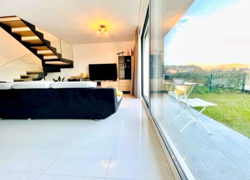 Villetta schiera nuova con roof top e giardino privato (1)