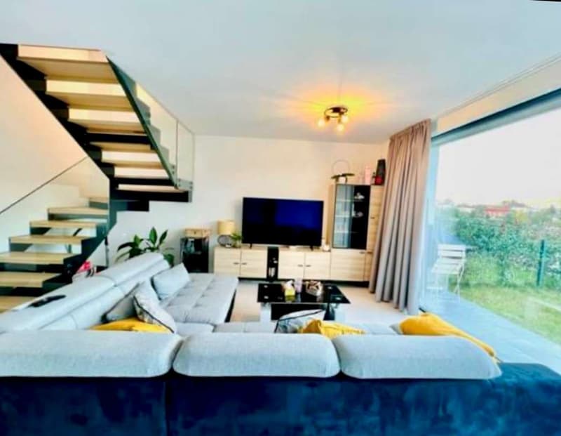 Villetta schiera nuova con roof top e giardino privato (2)