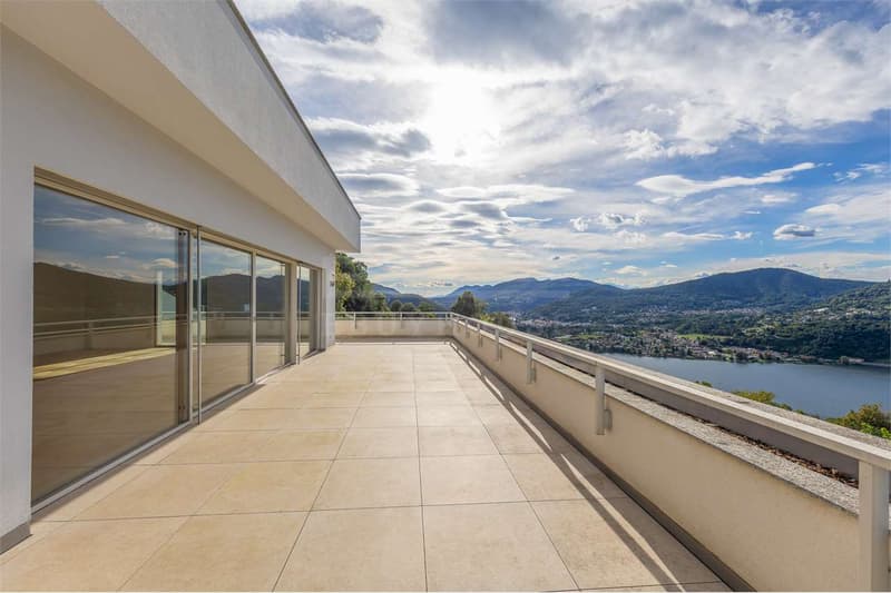 Luxury Penthouse in Montagnola with Pool and SPA (3)