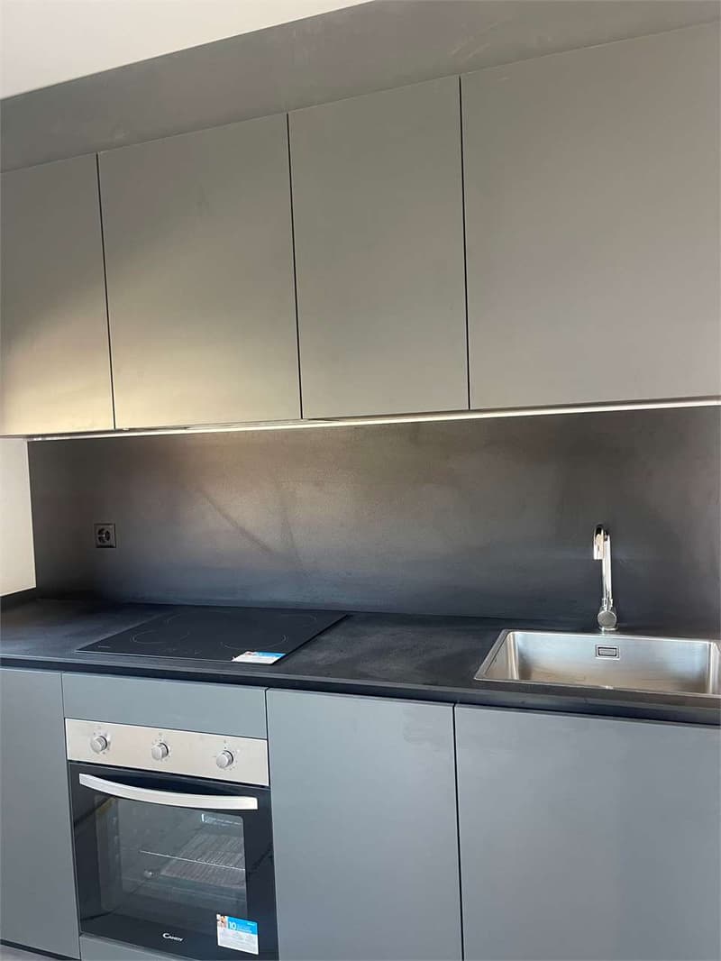 Elegant furnished studio apartment two steps from the station (3)
