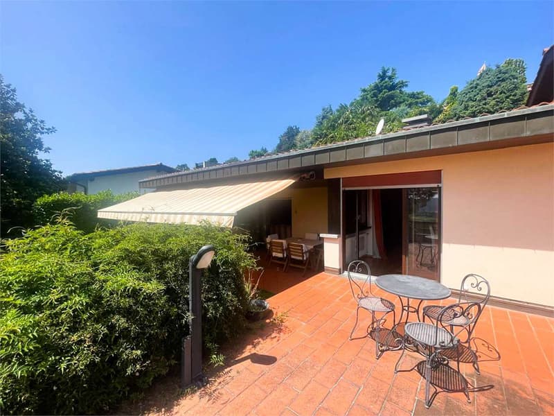 Exklusives Landhaus in Besazio mit Nebengebäude, Pool und Panoramablick (4)