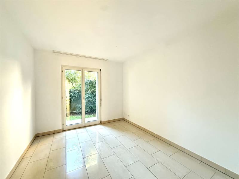 A Morcote, in affitto appartamento di 4,5 locali con giardino (9)