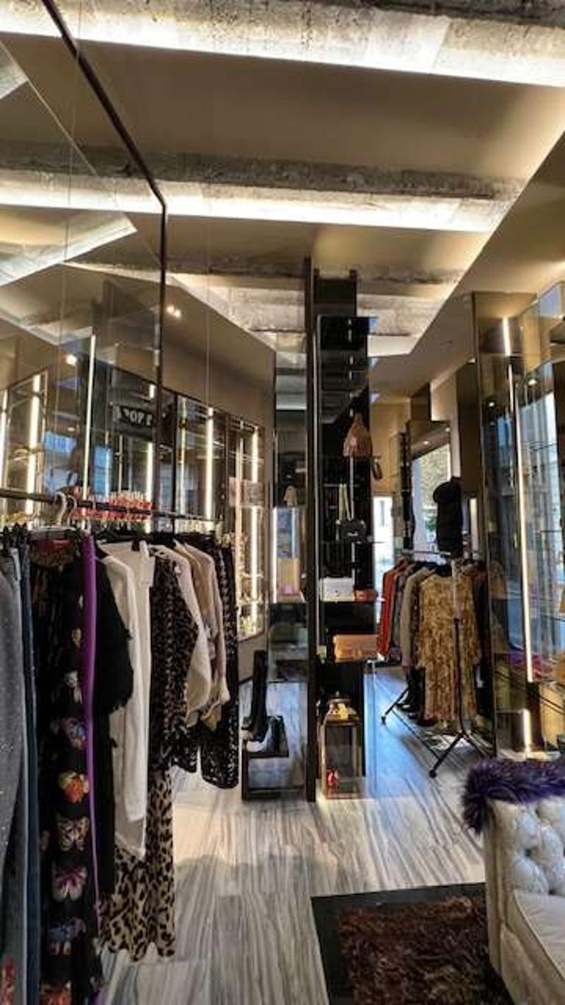 Elegante local commercial au coeur de Lugano (10)