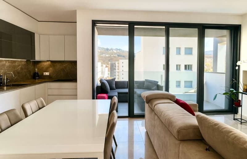 Moderno appartamento con finiture di qualità comodo ai servizi (2)