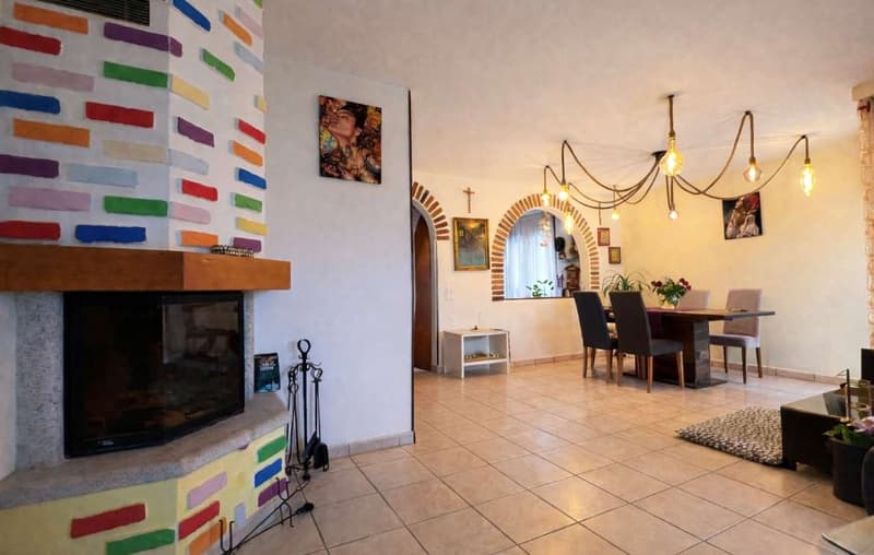Villa unifamiliale avec jardin privé (8)