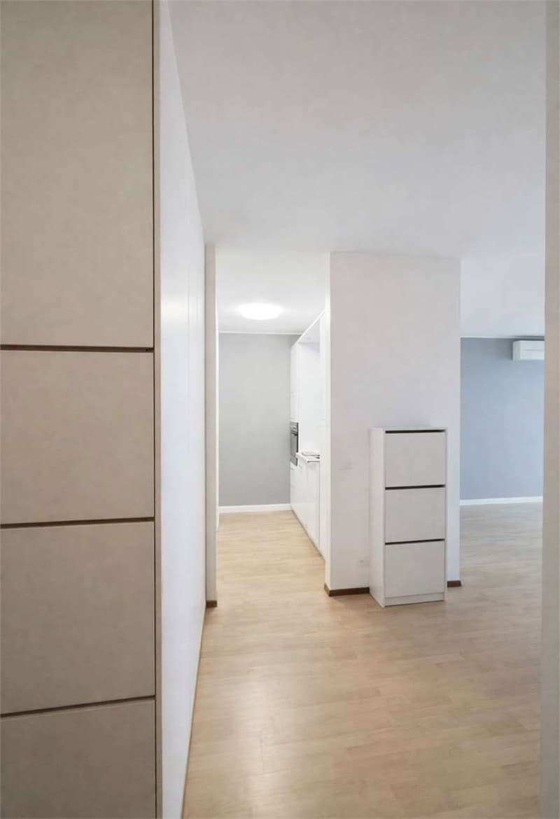 Appartement avec vue sur le lac et terrasse jardin (7)