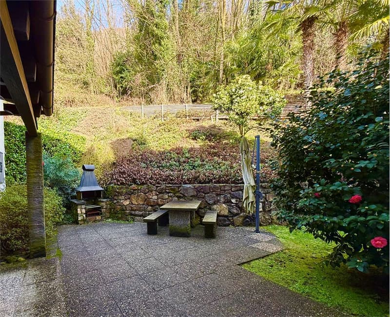 Morcote, Splendide appartement de 2,5 pièces avec piscine et accès au (3)