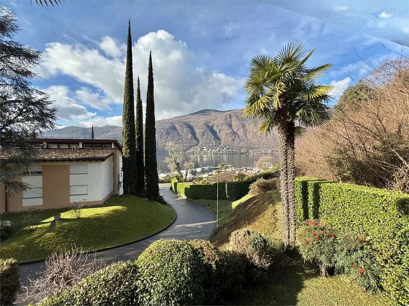 Morcote, Splendide appartement de 2,5 pièces avec piscine et accès au (2)