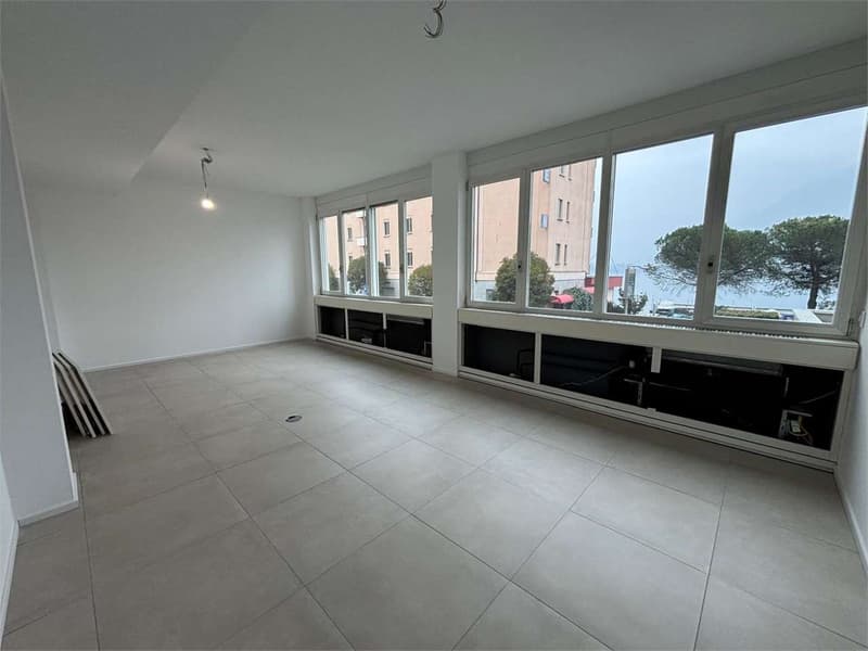 Renovated offices of various sizes (12)