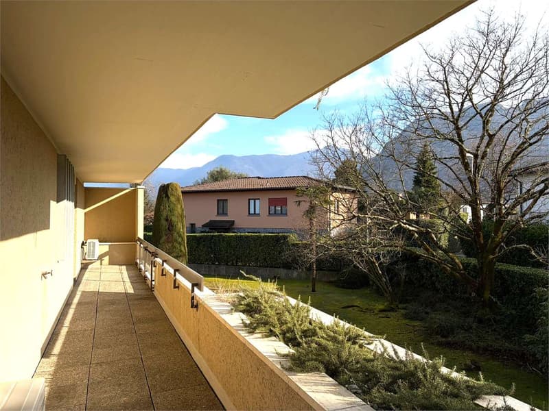 Bel appartement 5,5 pièces avec terrasse à Gentilino (6)