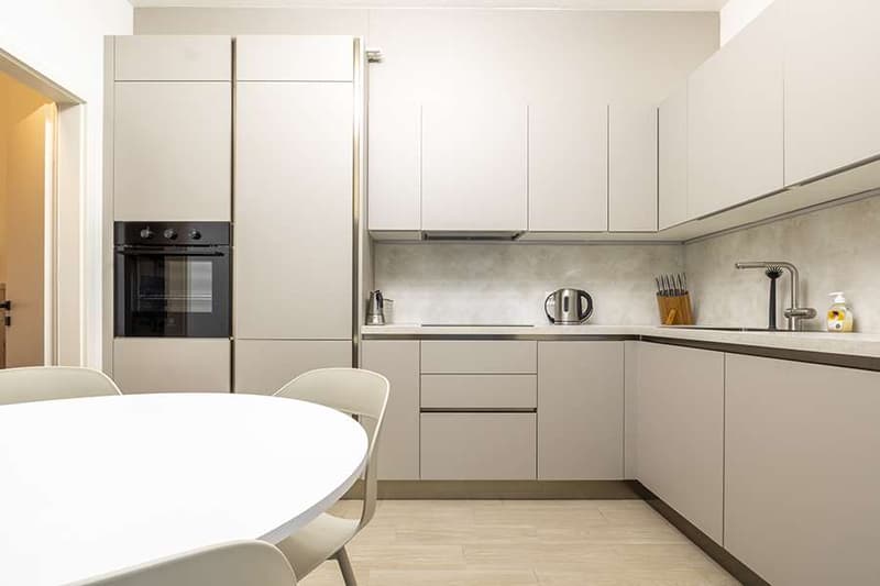 Appartement 2.5 pièces complètement meublé (5)
