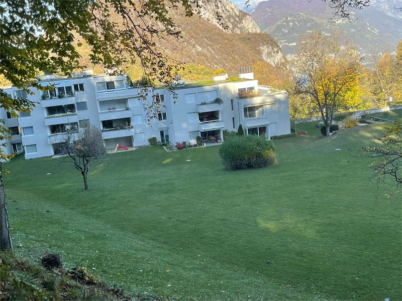 Moderno appartamento a Lugano con vista panoramica sul lago (13)