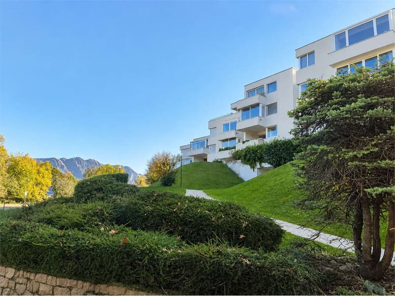 Moderno appartamento a Lugano con vista panoramica sul lago (11)