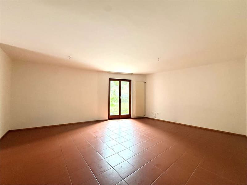 Elegante casetta di nucleo duplex con giardino a Viganello (4)