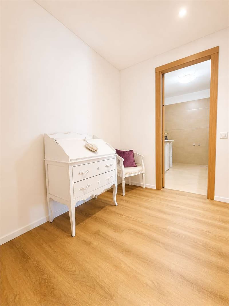 Lugano via Nassa prestigioso ufficio (12)