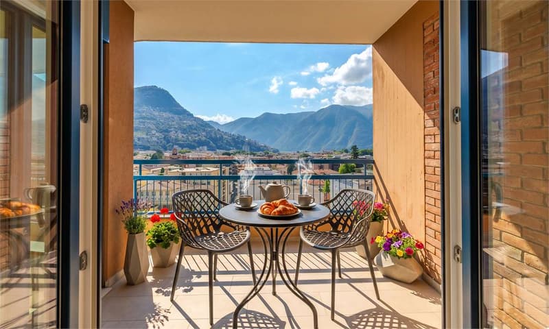 Zweithaus in Lugano mit Seeblick (1)
