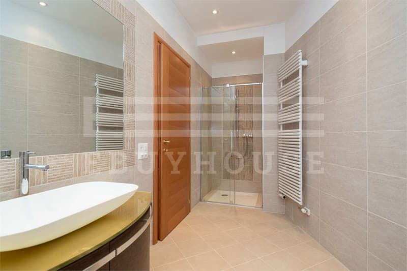 Appartement prestigieux avec jardin privé à Cassarate (10)