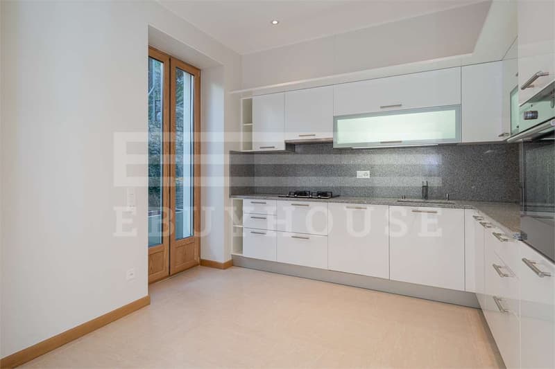 Appartement prestigieux avec jardin privé à Cassarate (6)
