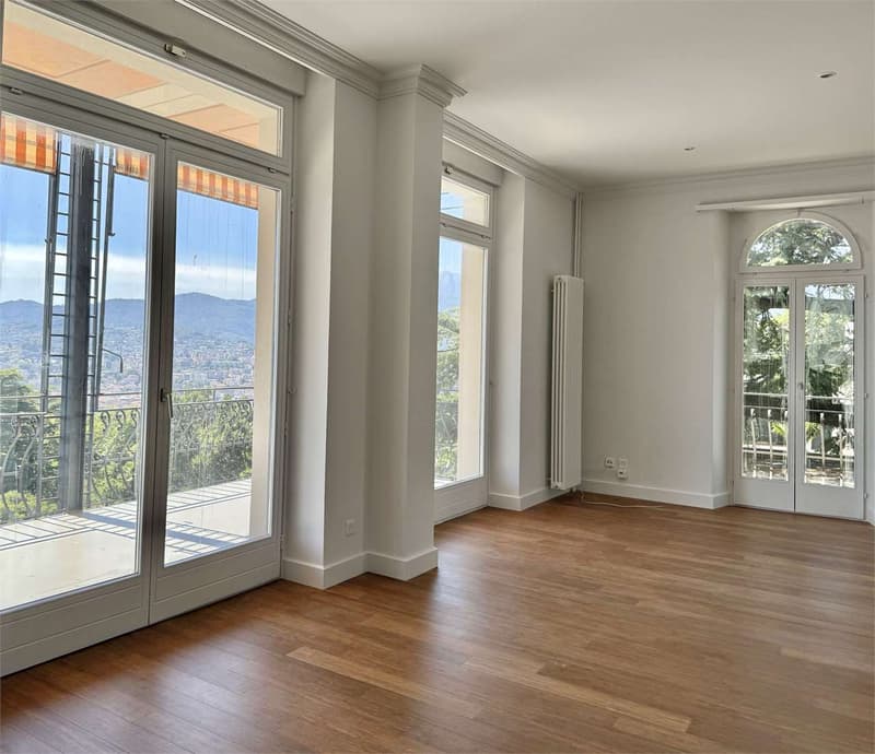 Appartamento di 5,5 locali con vista lago e piscina a Lugano Ruviglian (3)