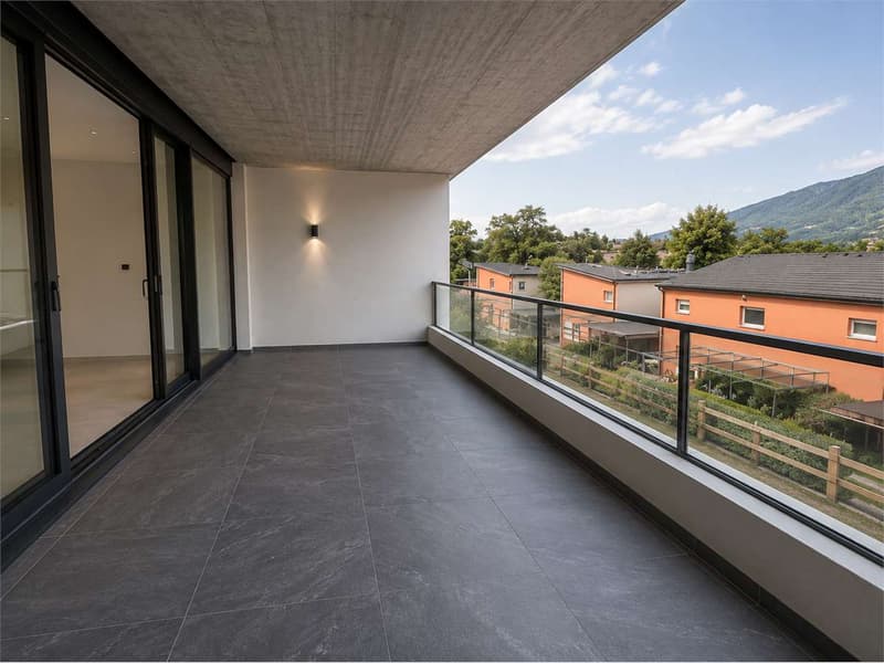 NUOVA COSTRUZIONE | GRANDI SPAZI E AMPIA LOGGIA (2)